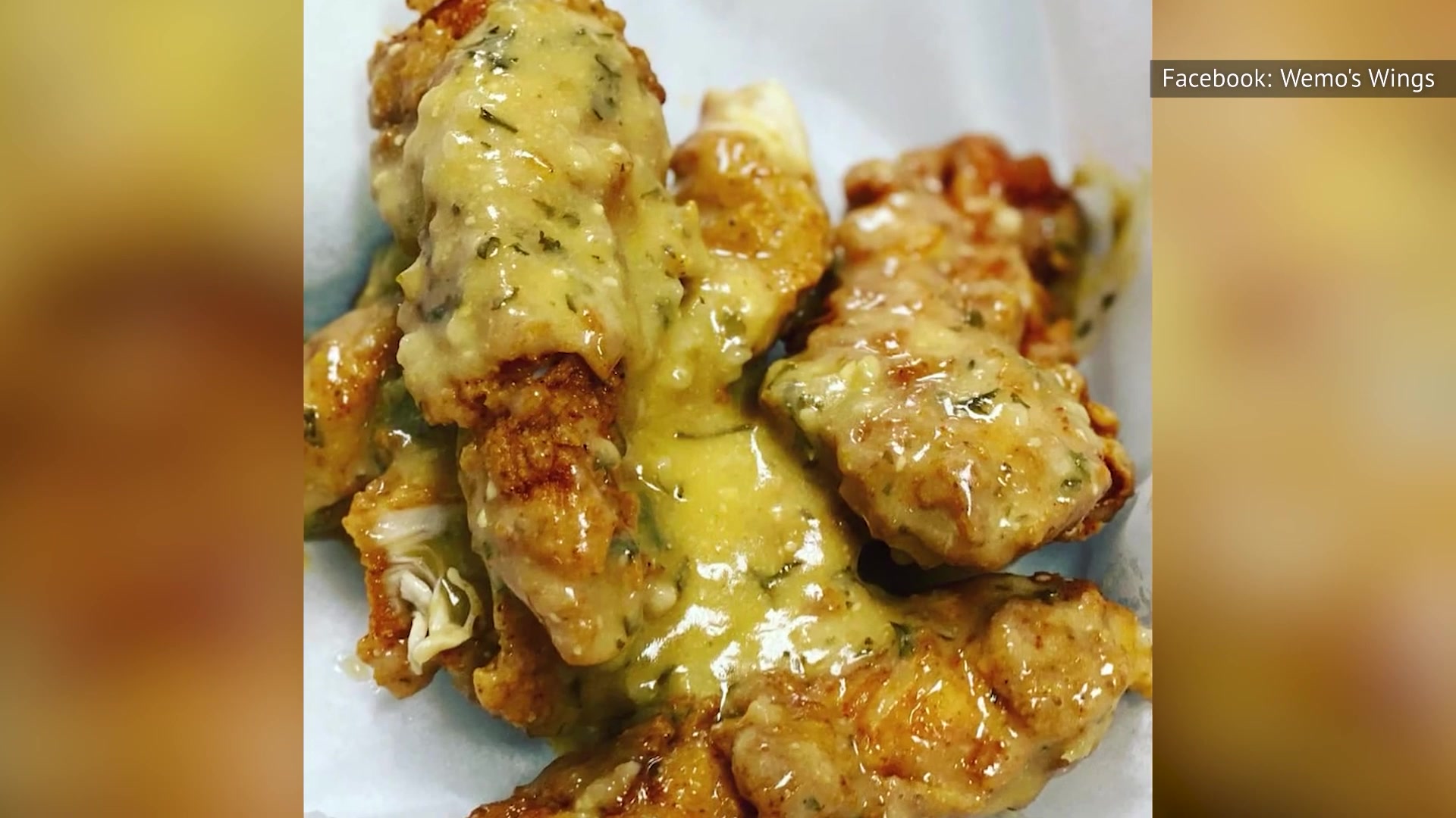 Video thumbnail for If You're Looking For The Best Wings In The U.S., You Found Them