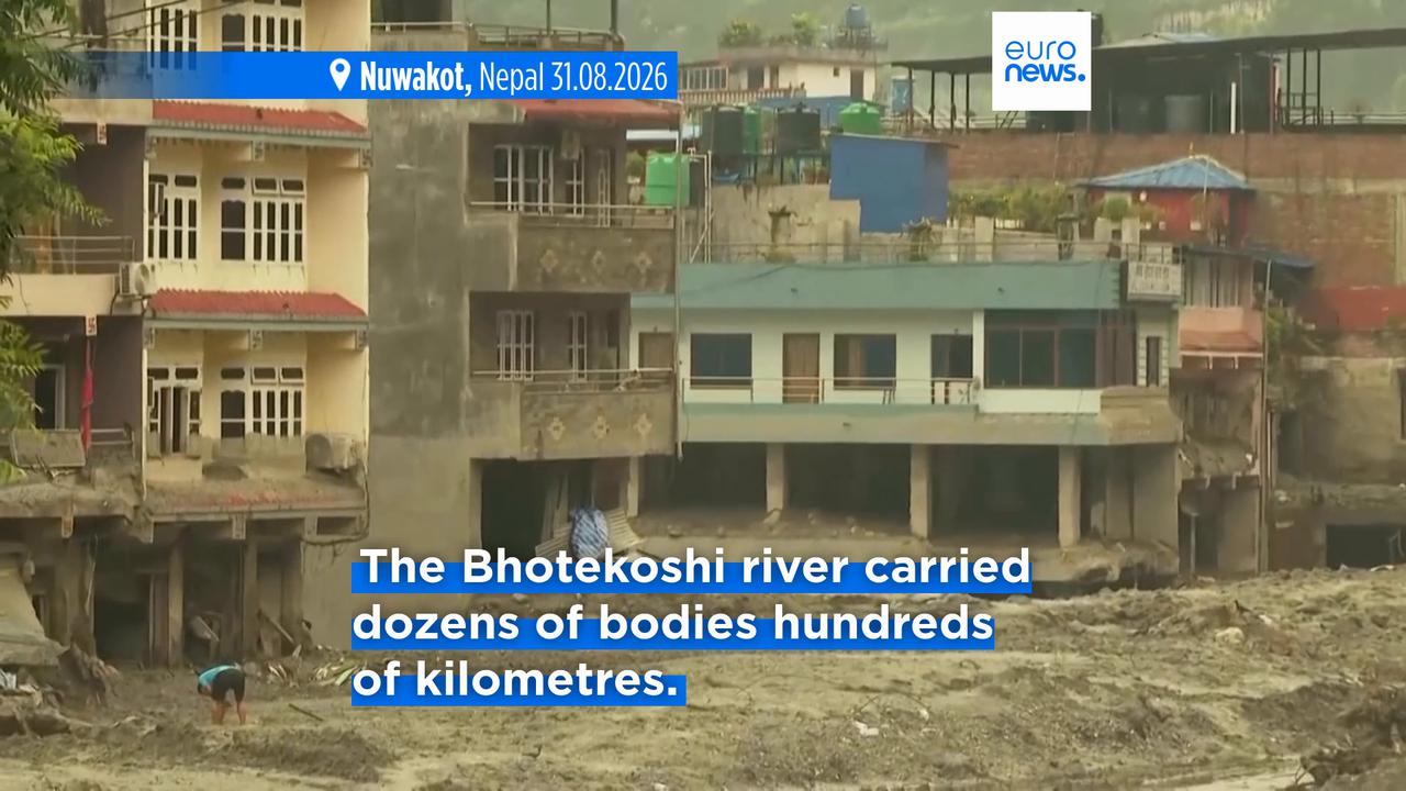 Video thumbnail for Authorities in Nepal carry out temporary burials of unidentified flood victims causing public outrage