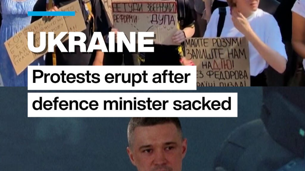 Video thumbnail for Ukraine: Protests erupt after defence minister sacked