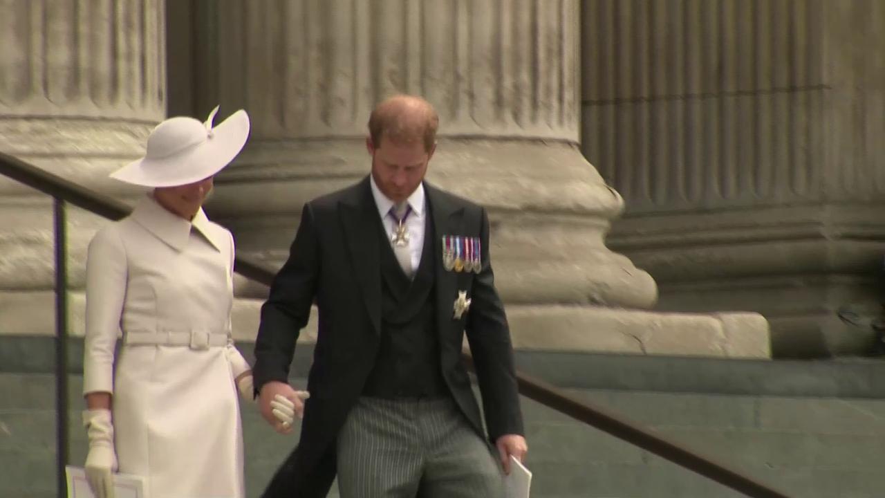 Video thumbnail for UNCAPTIONED: Meghan, Duchess of Sussex to join Prince Harry in UK with their children.