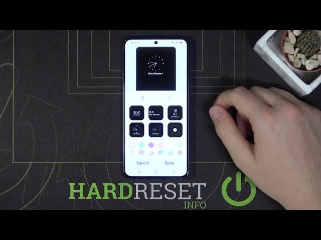 Video thumbnail for Samsung Galaxy S21 - Customize Always on Display