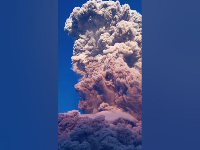 Video thumbnail for Massive eruption of Lewotobi volcano (Indonesia) 16 June 2025