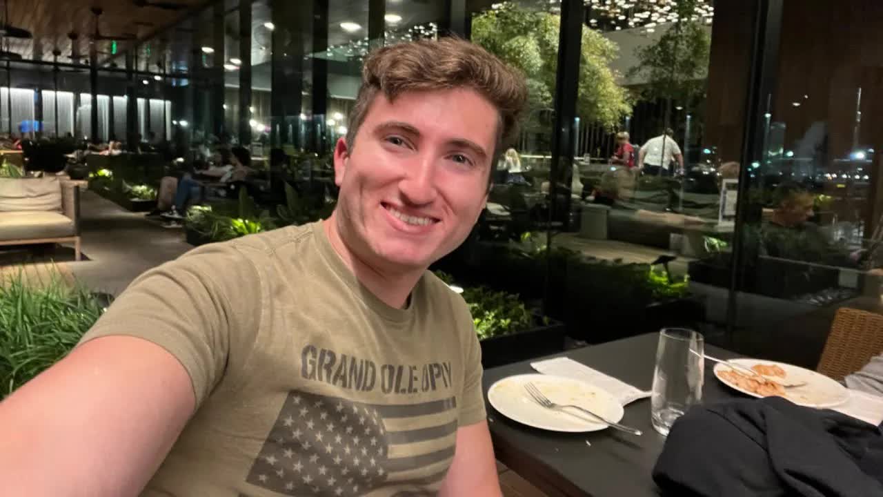 Video thumbnail for anthony venture: new centurion lounge atlanta: full terminal b tour!