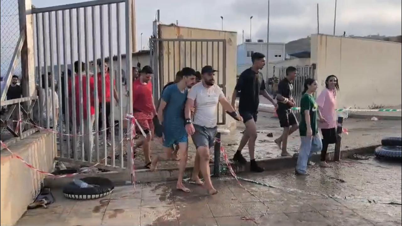 Video thumbnail for Spain: Over 40,000 migrants from Morocco recently entered Spanish enclave Ceuta, estimates show.