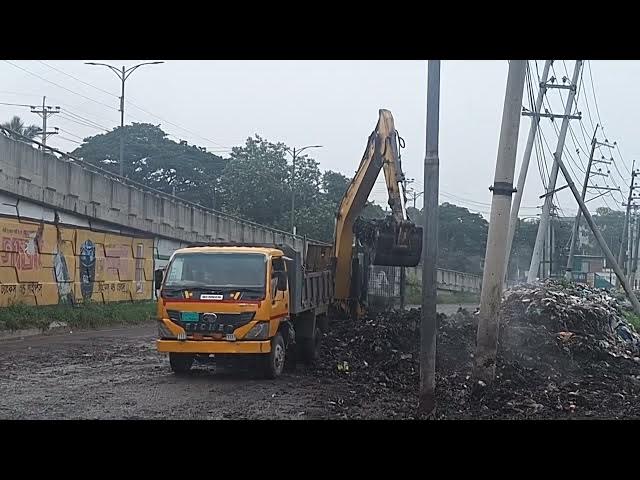 Video thumbnail for টানা বৃষ্টি হলে রাস্তা অবরোধ ময়লা।