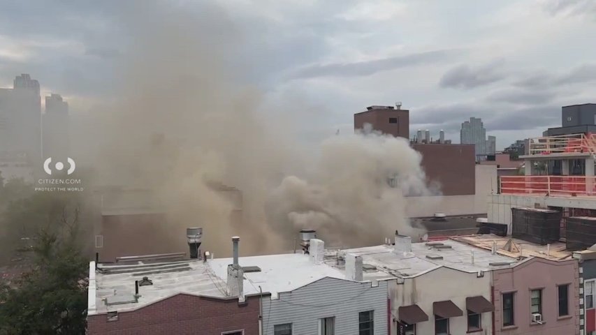 Video thumbnail for 4-alarm blaze rips through Williamsburg restaurant, leads to partial collapse