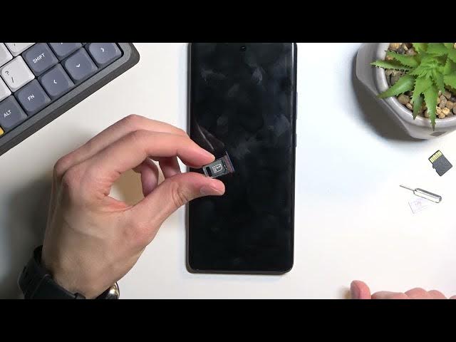 Video thumbnail for How to Insert Nano SIM in Motorola Edge 30 Fusion - Install SIM Card