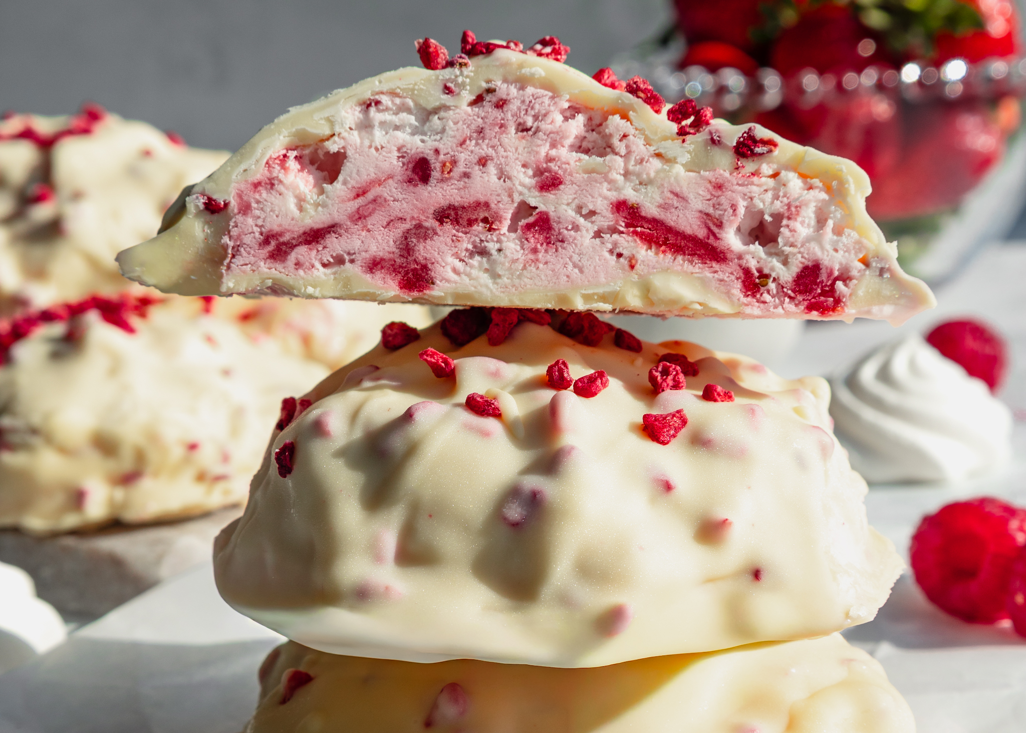 Video thumbnail for Eton Mess Ice Cream Clusters