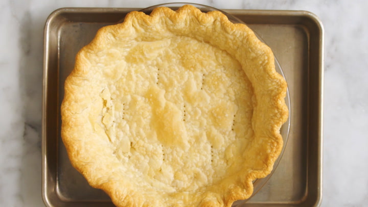 Video thumbnail for Flaky Butter Pie Crust