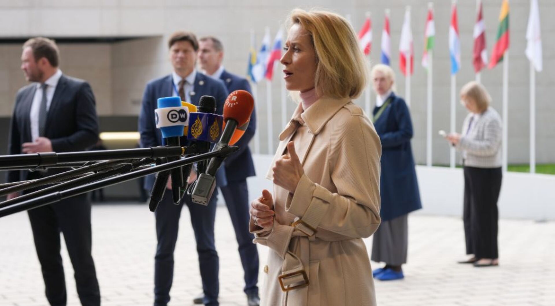 Video thumbnail for EU fails to suspend Israel trade pact despite pressure over human rights concerns