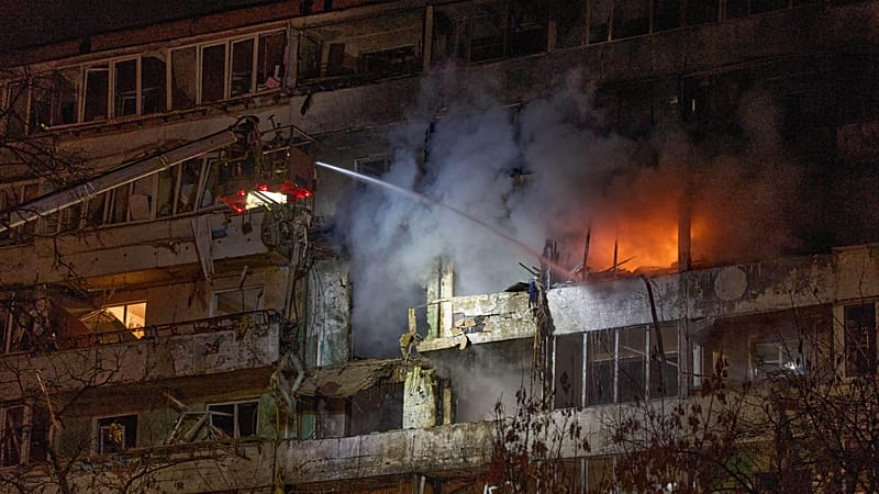Video thumbnail for Russian strikes on Kyiv leave at least six dead and dozens injured