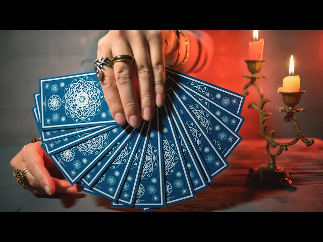 'Video thumbnail for Me estoy comunicando con mi llama gemela tarot: video'