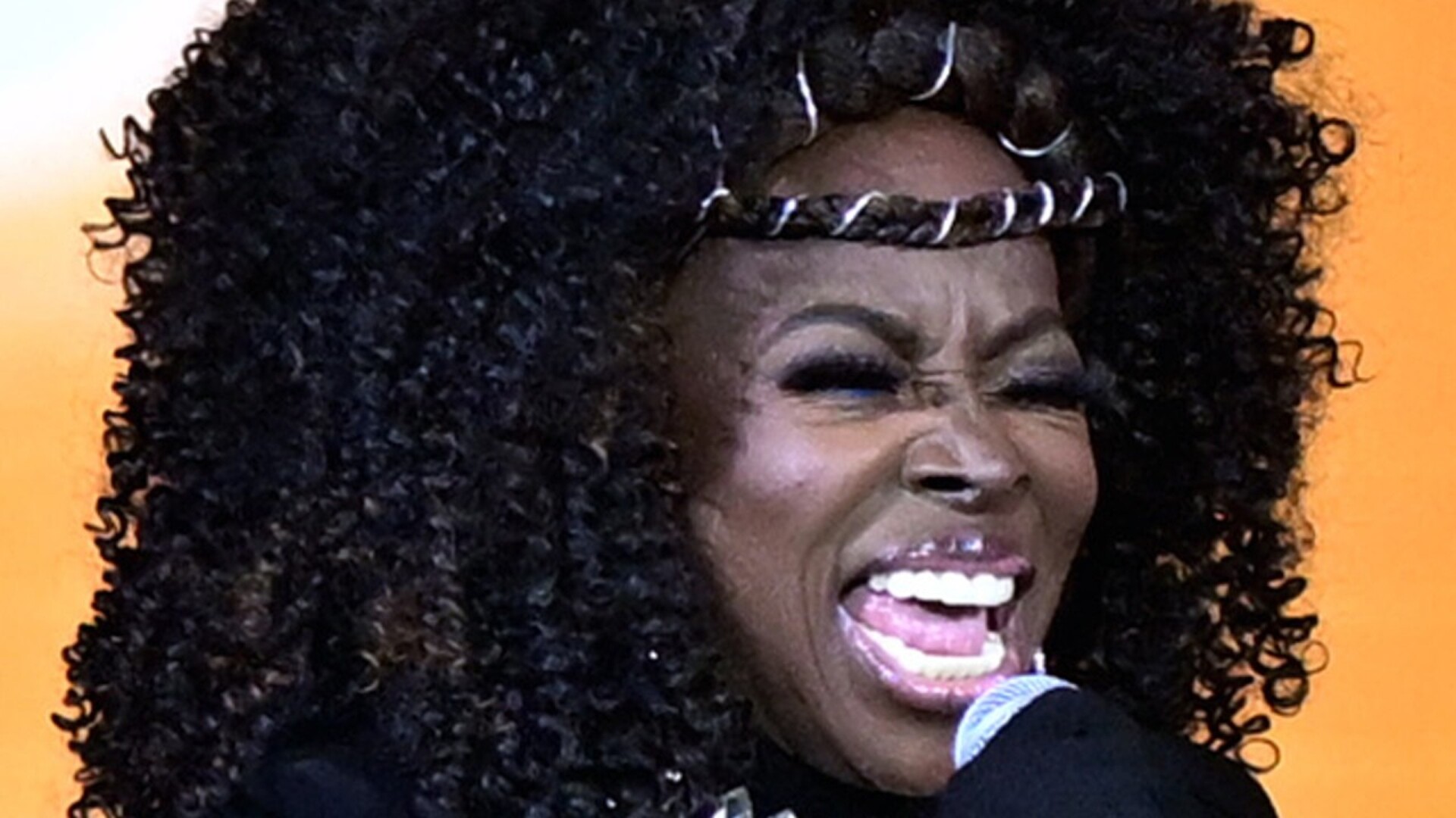 Video thumbnail for Musicians Who Tragically Died In Freak Accidents