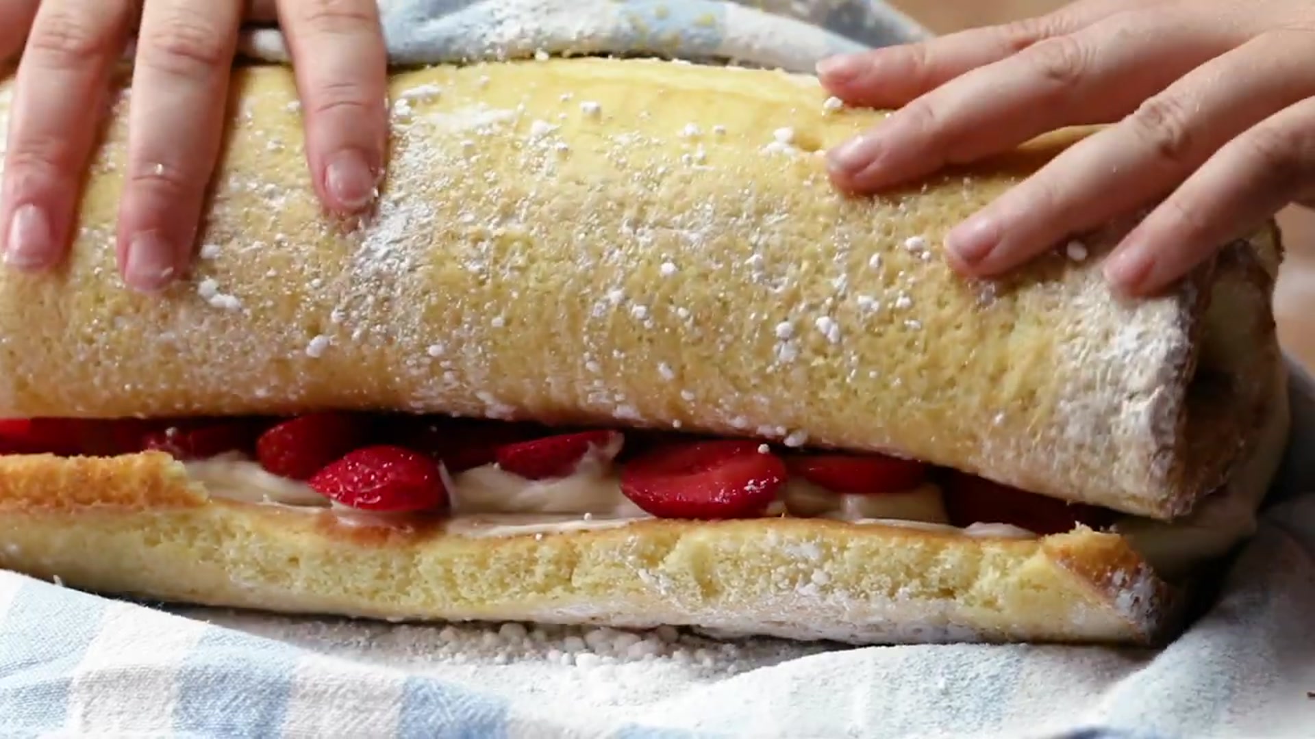 Video thumbnail for How To Make A Strawberry Cheesecake Cake Roll Recipe With Alix • Tasty(720P_HD)