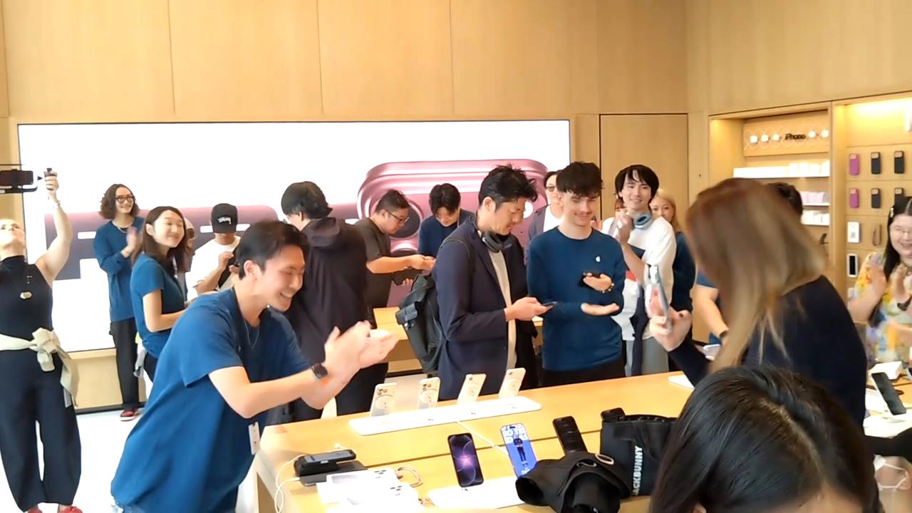 Video thumbnail for Japan: Apple iPhone 18 Pro series.