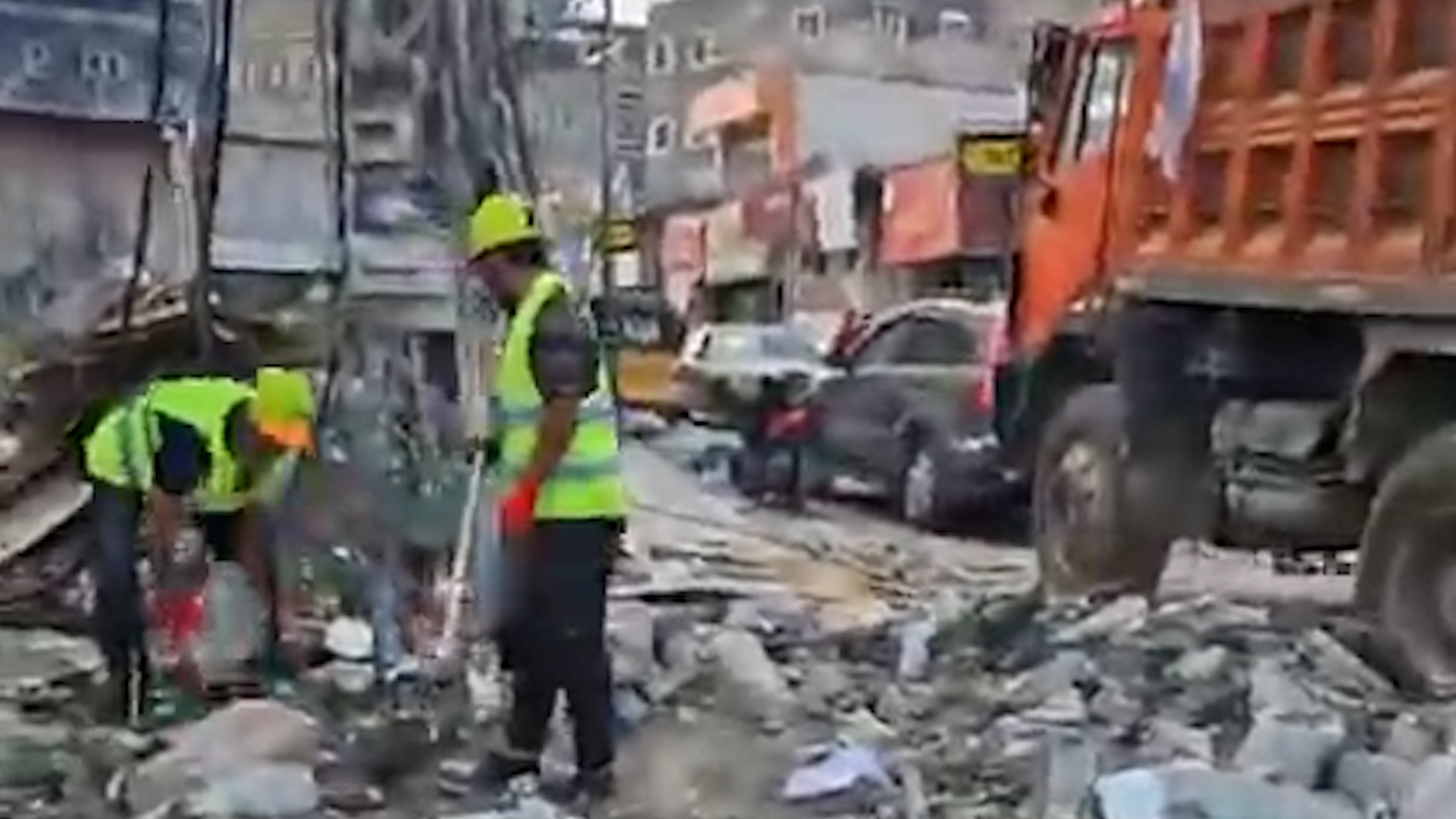 Video thumbnail for Nabatieh recovery begins amid ongoing southern Lebanon tensions