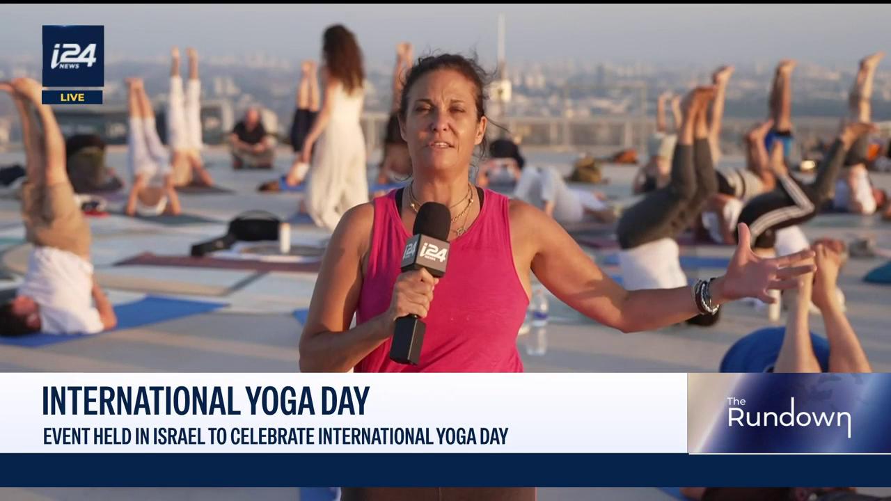 Video thumbnail for Even helf in Israel to celebrate international yoga day