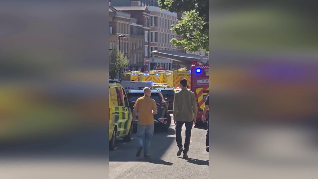 Video thumbnail for UK: Major Emergency Response At London Farringdon Station After Reported Chemical Smell Leaves Passengers Unwell.