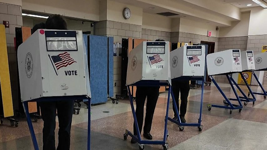 Video thumbnail for Brooklynites hit the polls to cast their votes in the primary election