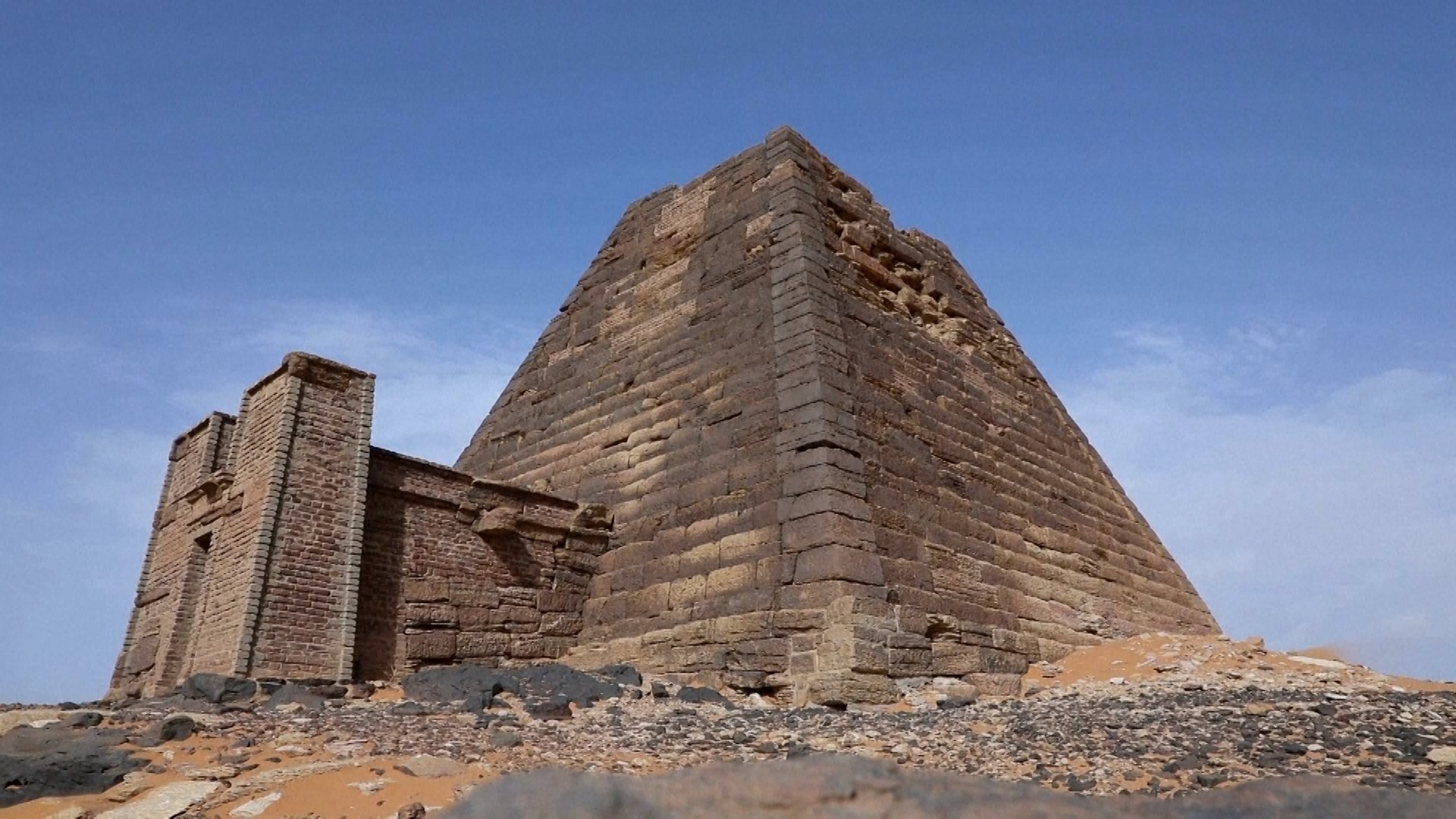 Video thumbnail for Sudan war threatens ancient Meroe pyramids