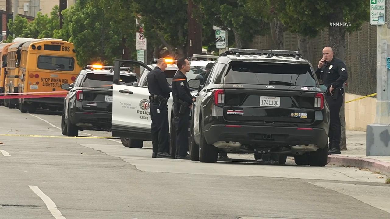 Video thumbnail for US, Los Angeles: Pico-Union Suspect and Victim Shot with Potential Child Victims.