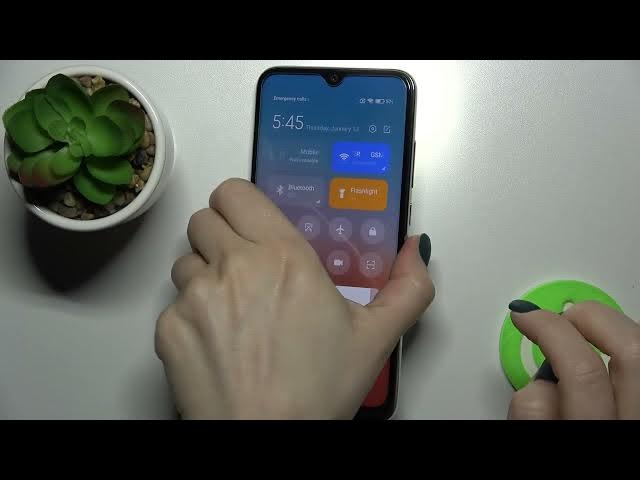 Video thumbnail for How to Switch On Flashlight on XIAOMI Redmi Note 8 2021