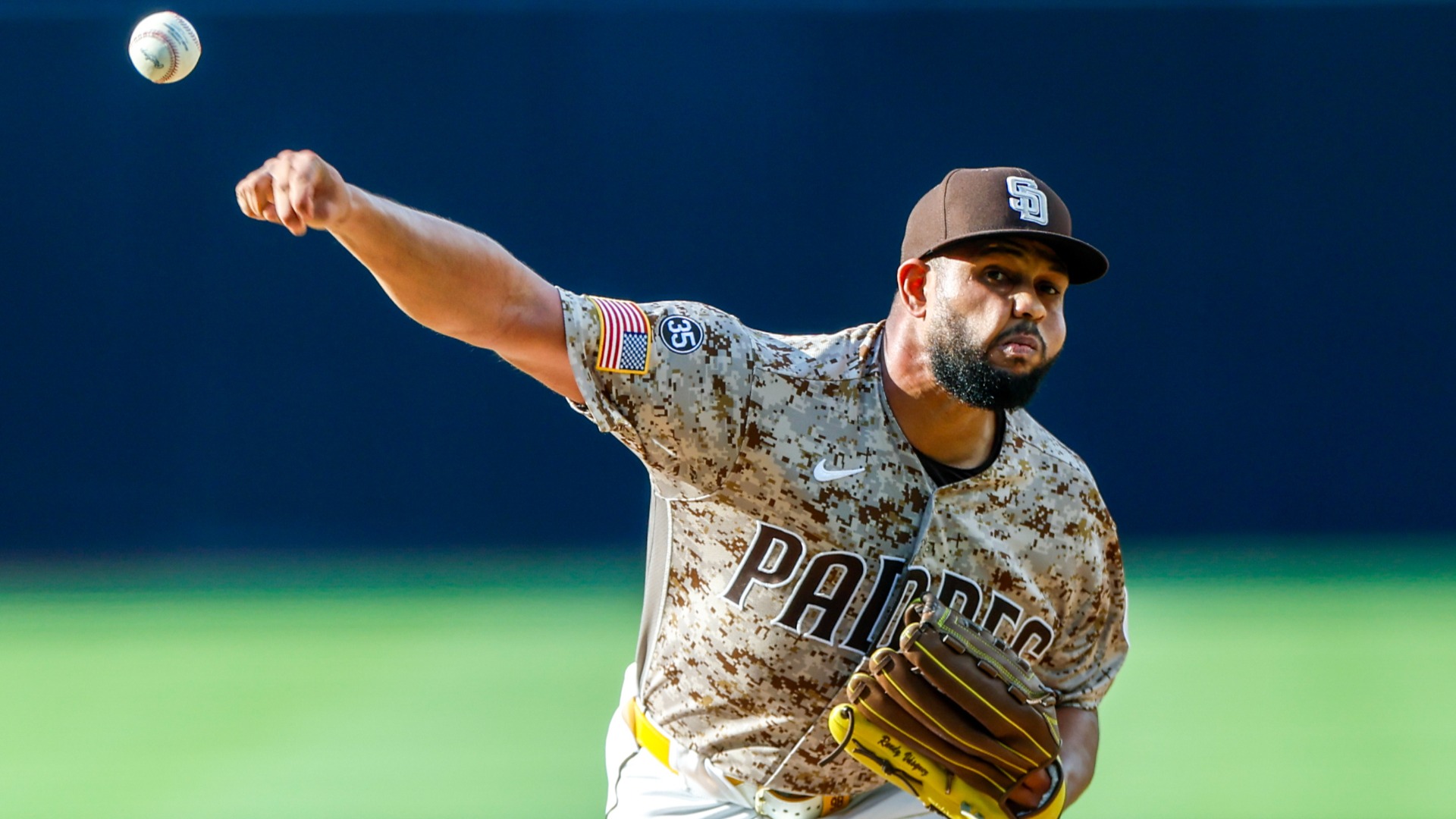 Video thumbnail for San Diego Padres Bolster Lineup and Host Minnesota Twins