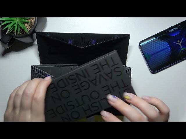 Video thumbnail for What accessories are in the Lenovo Legion Duel box?