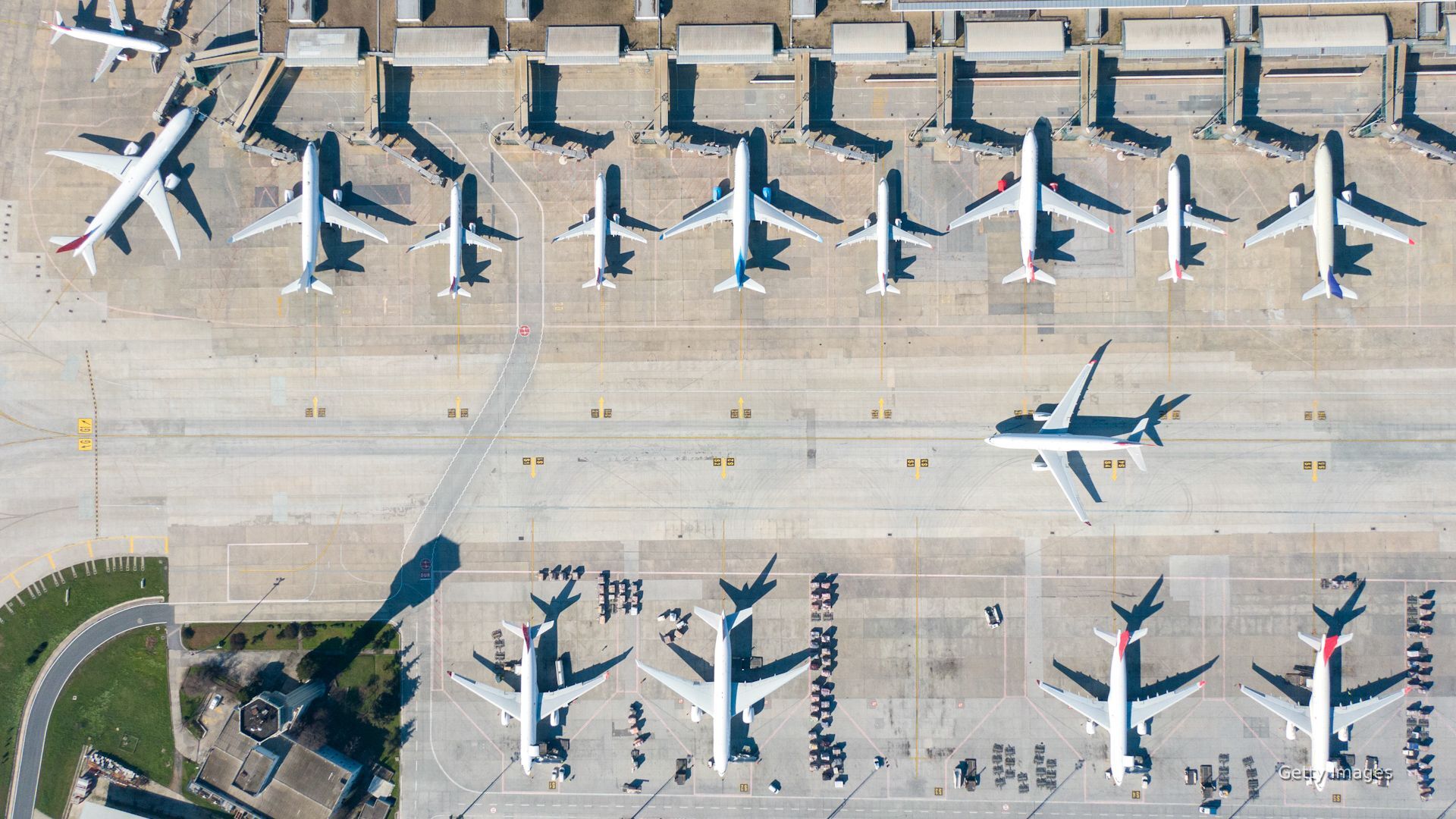 Video thumbnail for Airlines say a nuke won’t ground the world anymore