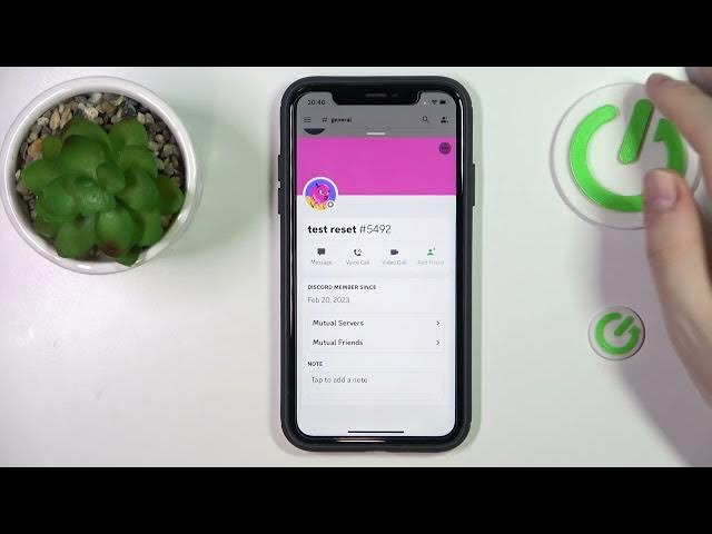 Video thumbnail for How to DM Someone on Discord - Send a Private Message on a Discord Mobile App