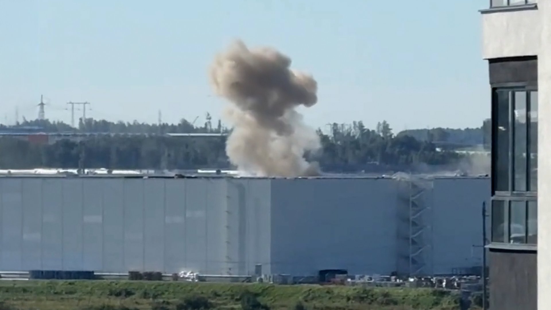 Video thumbnail for UN chief condemns both Ukraine and Russia amid escalation in war