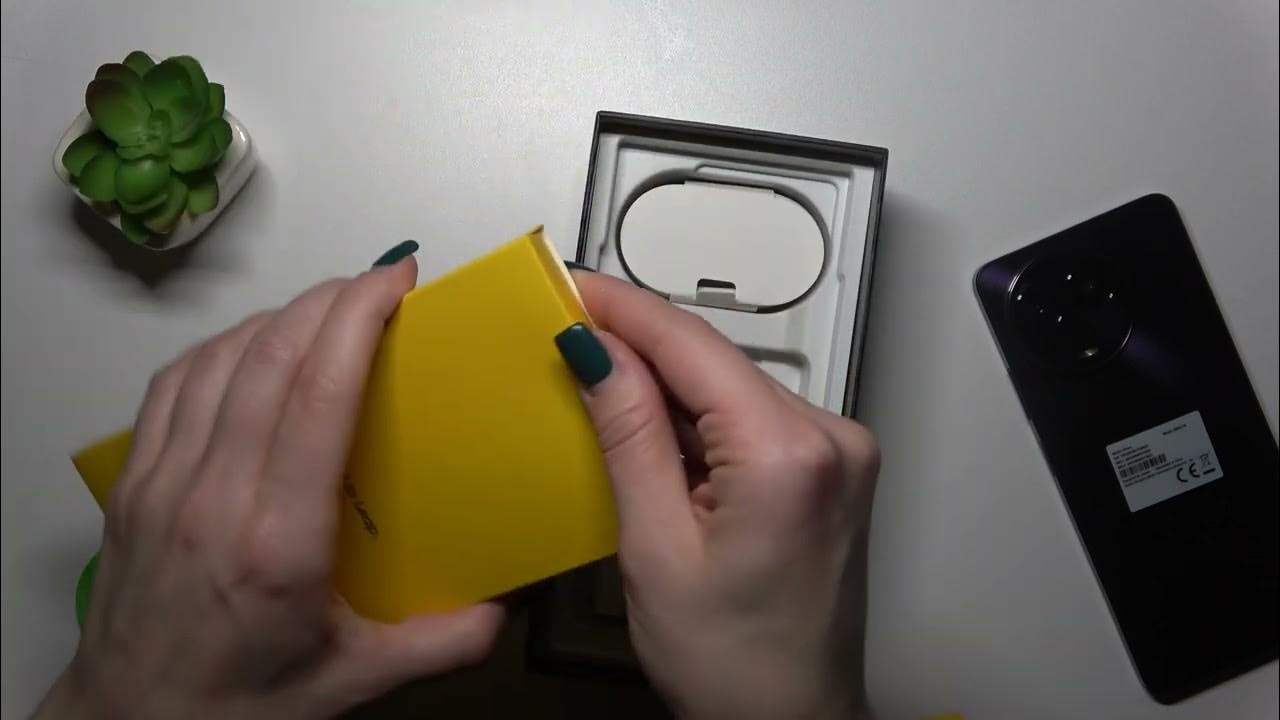 Video thumbnail for REALME 11 All Box Accessories