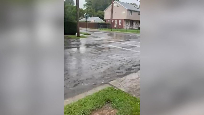 Video thumbnail for Glen Cove residents frustrated by chronic flooding brace for nor'easter