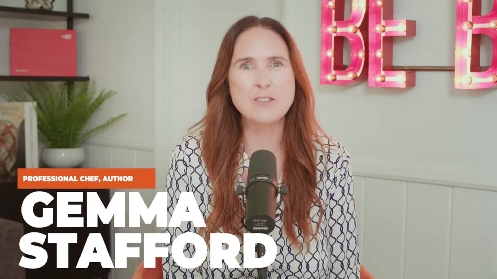 Video thumbnail for Vintage Baking Is Back — Banana Bread, Granny Core & More