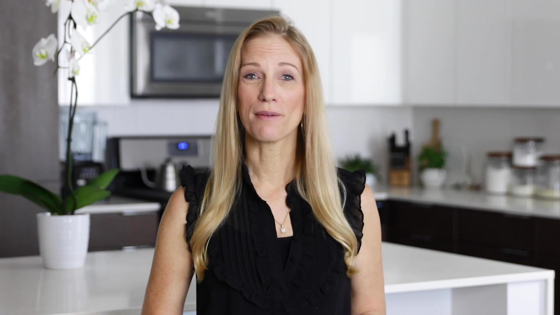 Video thumbnail for 50.PEPPERMINT TRUFFLES ¦ easy dairy-free, vegan chocolate truffle recipe (1080p 24fps)