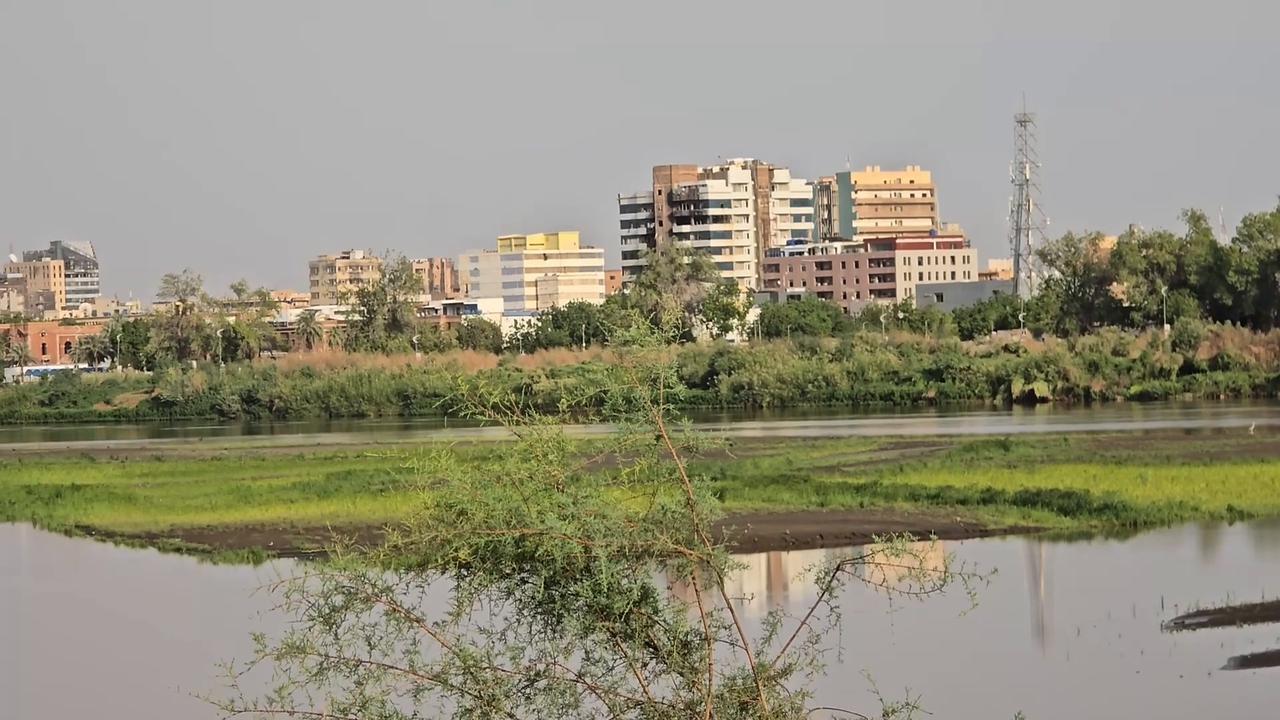 Video thumbnail for Sudan: Low water levels reveal islands and riverbed along Blue Nile in Sudan.