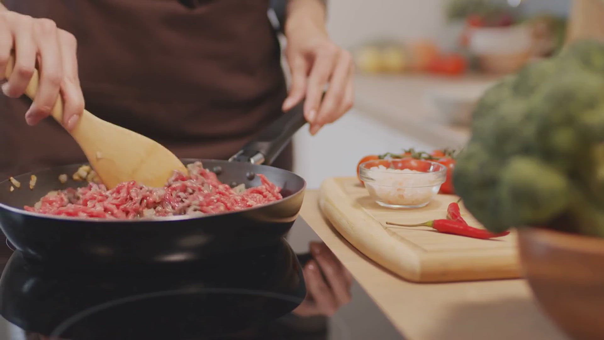 'Video thumbnail for Beef and Blue Cheese Stuffed Pears Recipe'