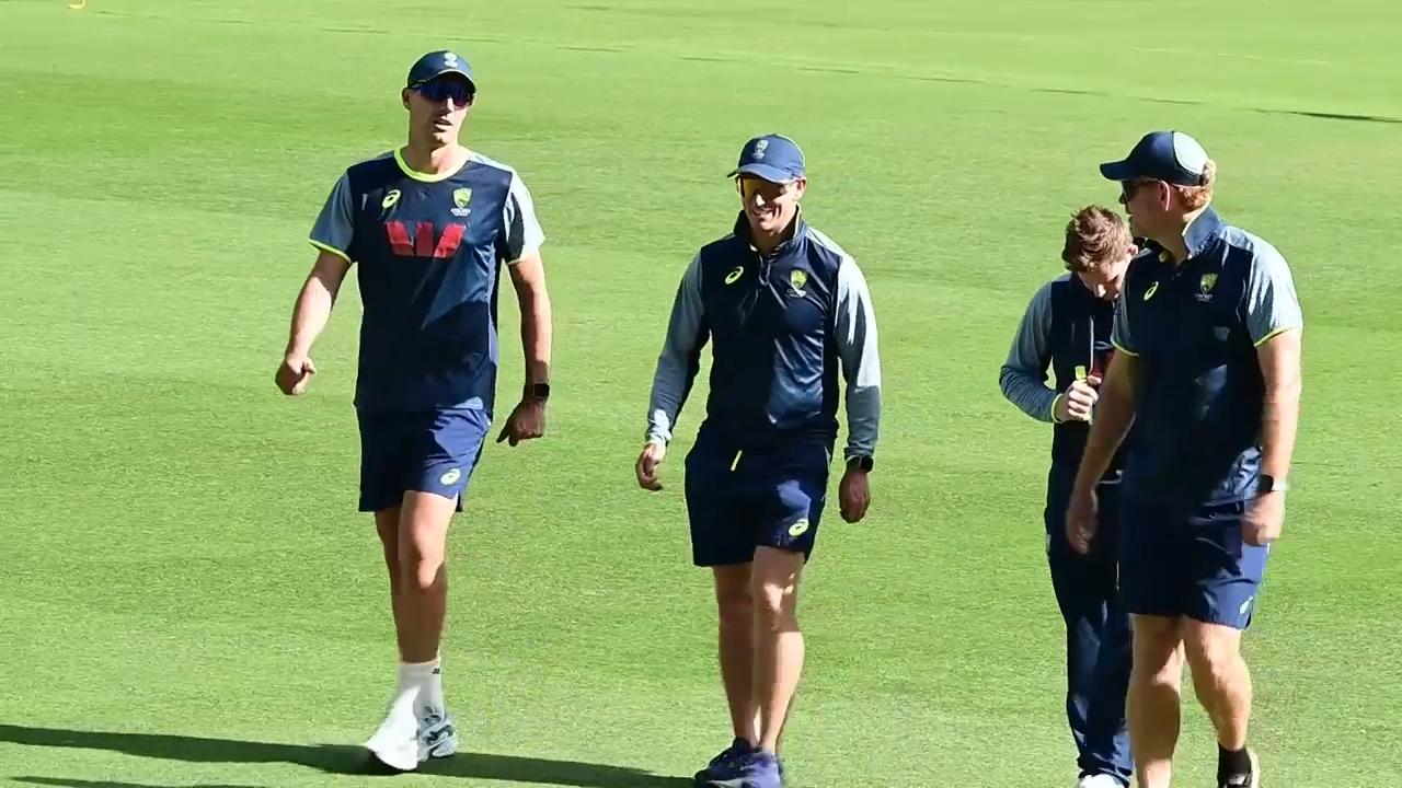 Video thumbnail for Australia wait on Cummins' fitness ahead of the crucial Gabba Test