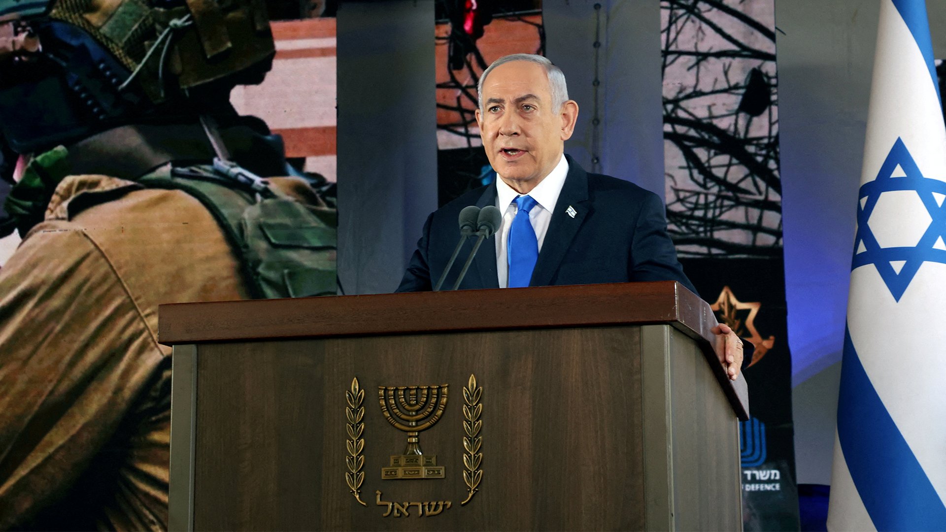 Video thumbnail for New claims that Netanyahu rejected Hamas offer to release captives