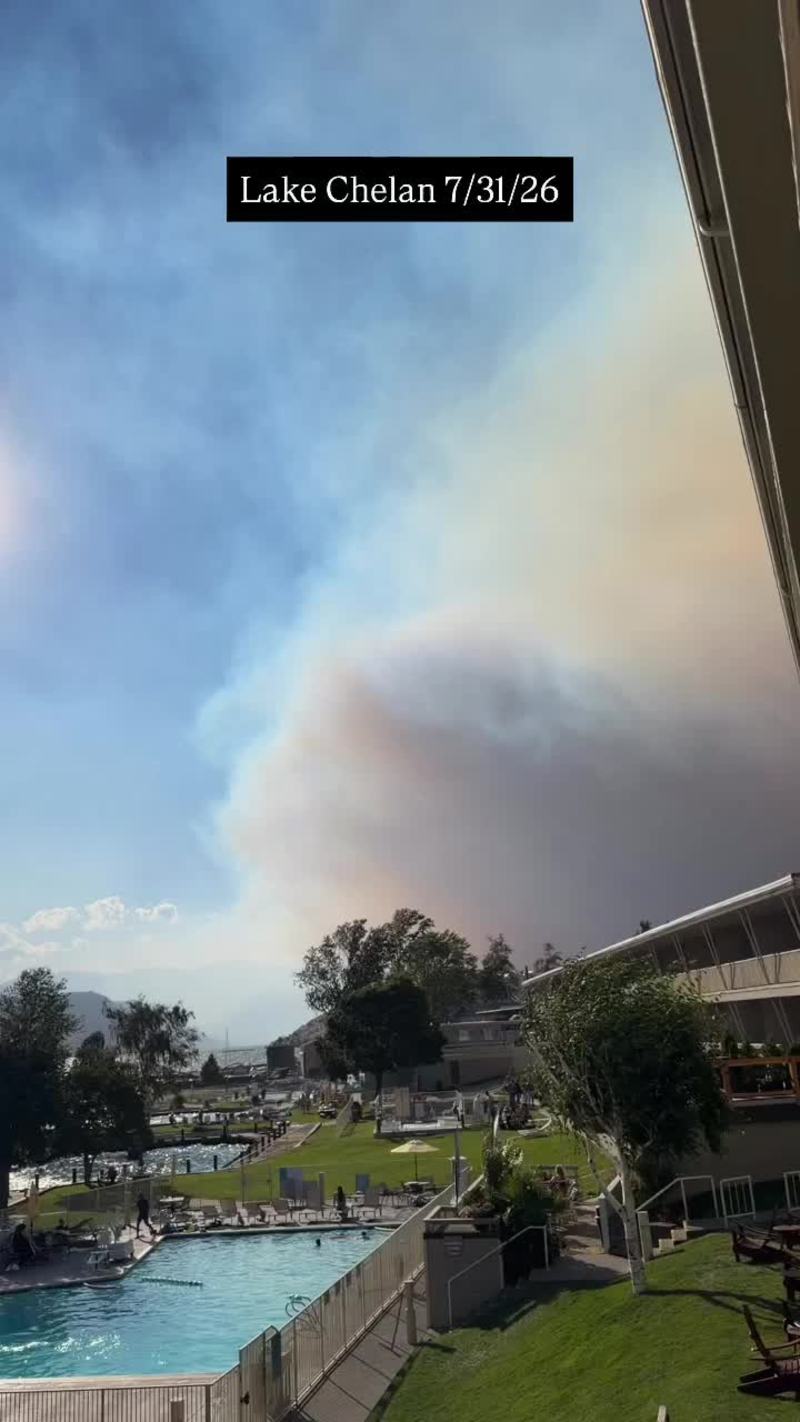 Video thumbnail for Wildfire Smoke Engulfs Lake Chelan Resort in One Night