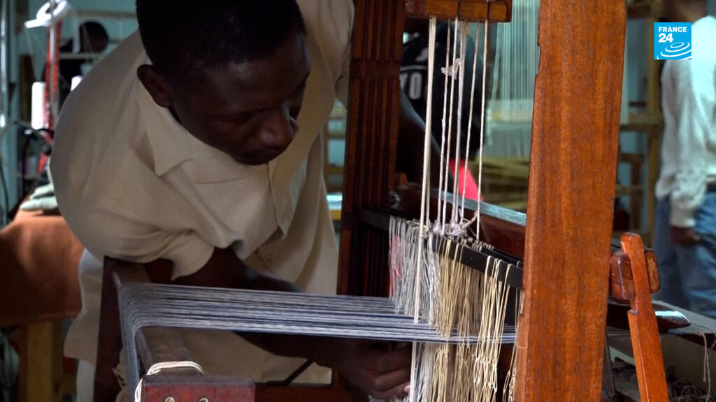 Video thumbnail for Meet the young Kenyan designer preserving culture through traditional craft