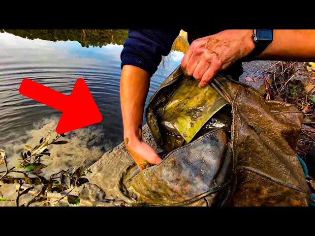 Video thumbnail for Boy calls the police after fishing an old bag out of the water and looking inside