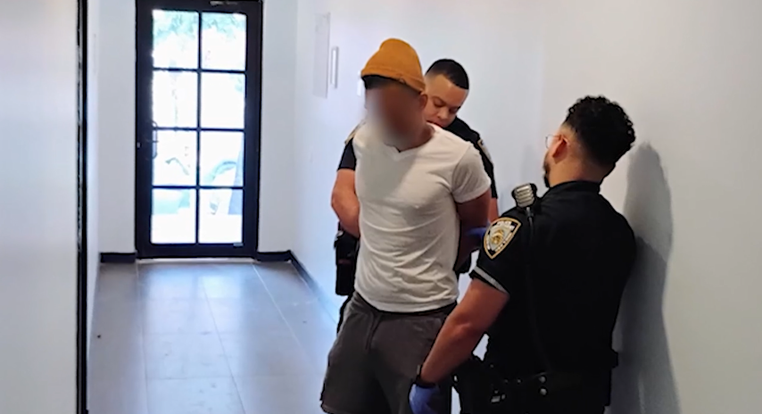 Video thumbnail for Soundview man says neighbor has repeatedly exposed himself in their hallway