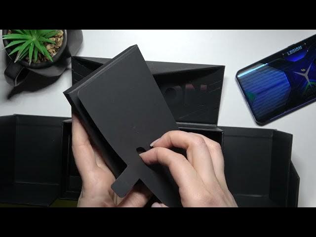 Video thumbnail for Is there a headphone set with the Lenovo Legion Duel?