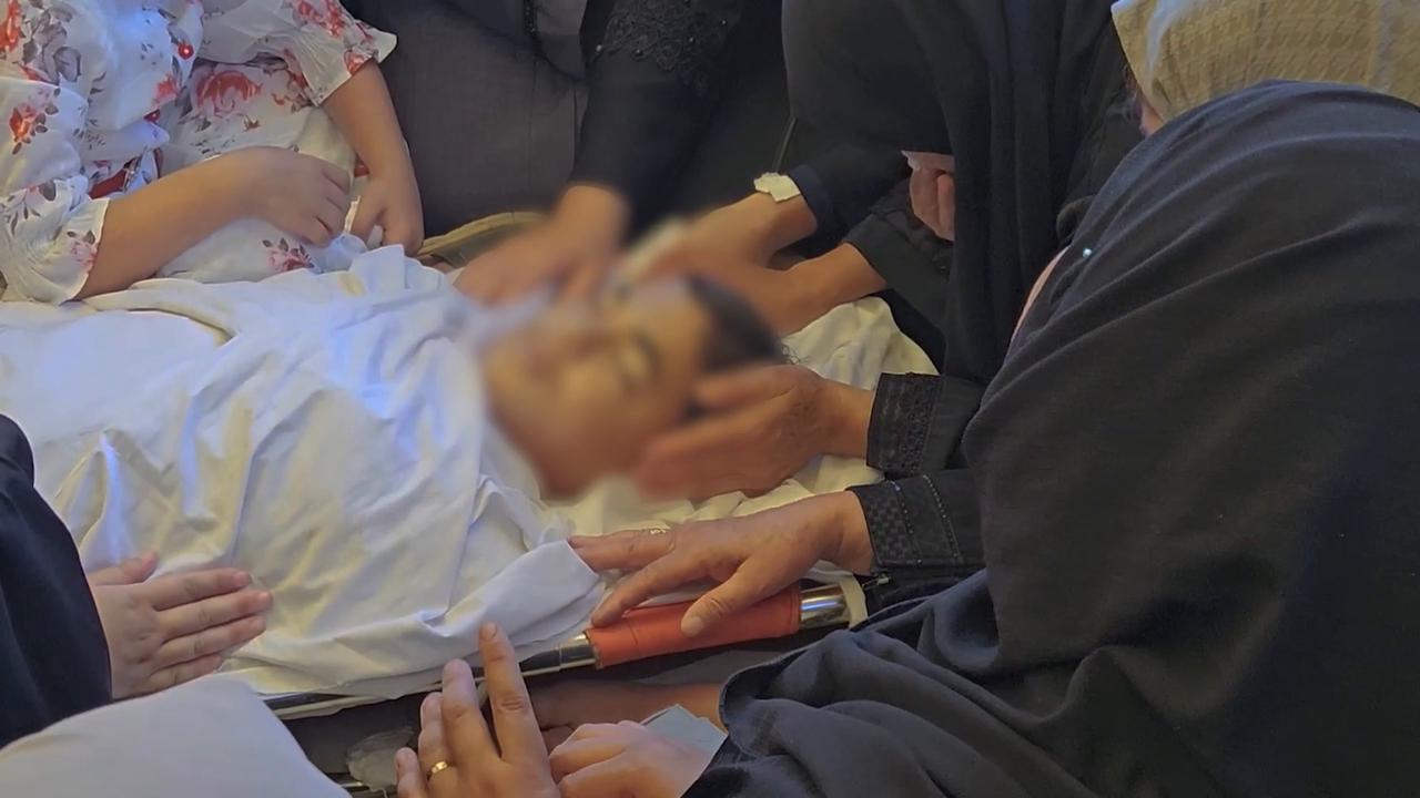 Video thumbnail for 3 Palestinians killed in Israeli strikes in Gaza in latest ceasefire violation.