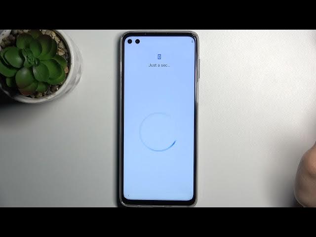 Video thumbnail for First Set Up on MOTOROLA G100 – First Device Configuration