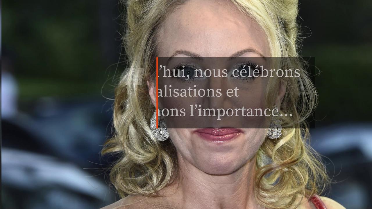 Video thumbnail for La mère de Maria Carolina de Bourbon des Deux-Siciles partagent un message féministe.
