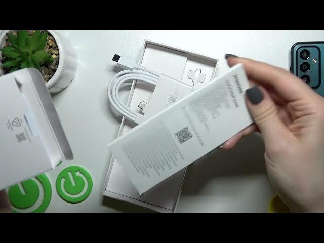 Video thumbnail for Samsung Galaxy M23 - All Box Accessories