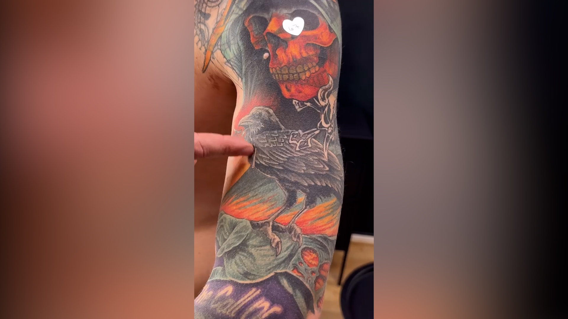 Video thumbnail for Most tattoos of the same band  72 by Tom Engelbrecht
