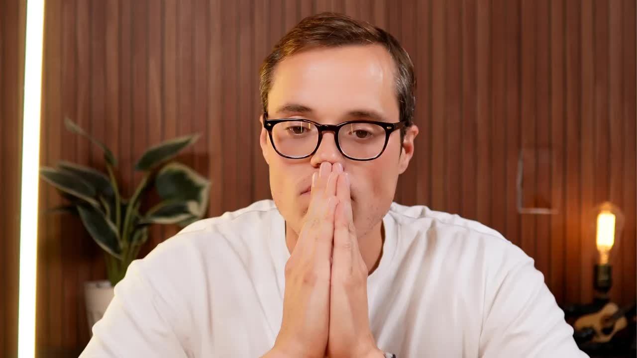 Video thumbnail for Romain Faure: trump's tariffs destroyed my small business overnight: a cautionary tale